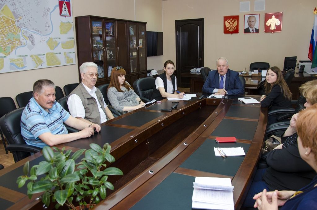 В Ухте состоялась пресс-конференция руководителя администрации города