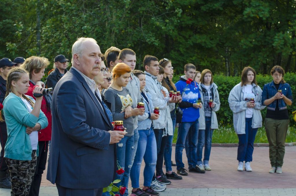 Свеча памяти_3.JPG