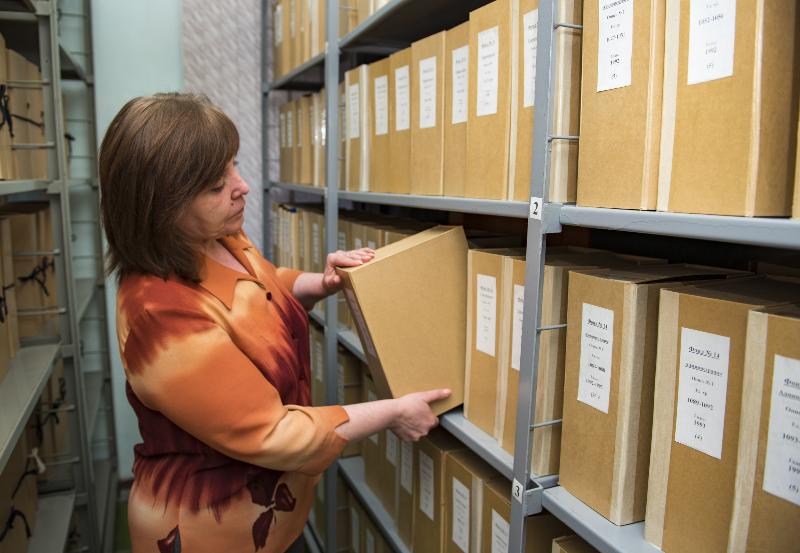 Организация хранения документов в архиве суда