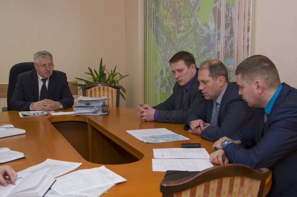 Градообразующие предприятия ухты. Лукойл ухта нпз. Сгпз сосногорск. Газпром завод сосногорск. Лукойл ухта нпз.