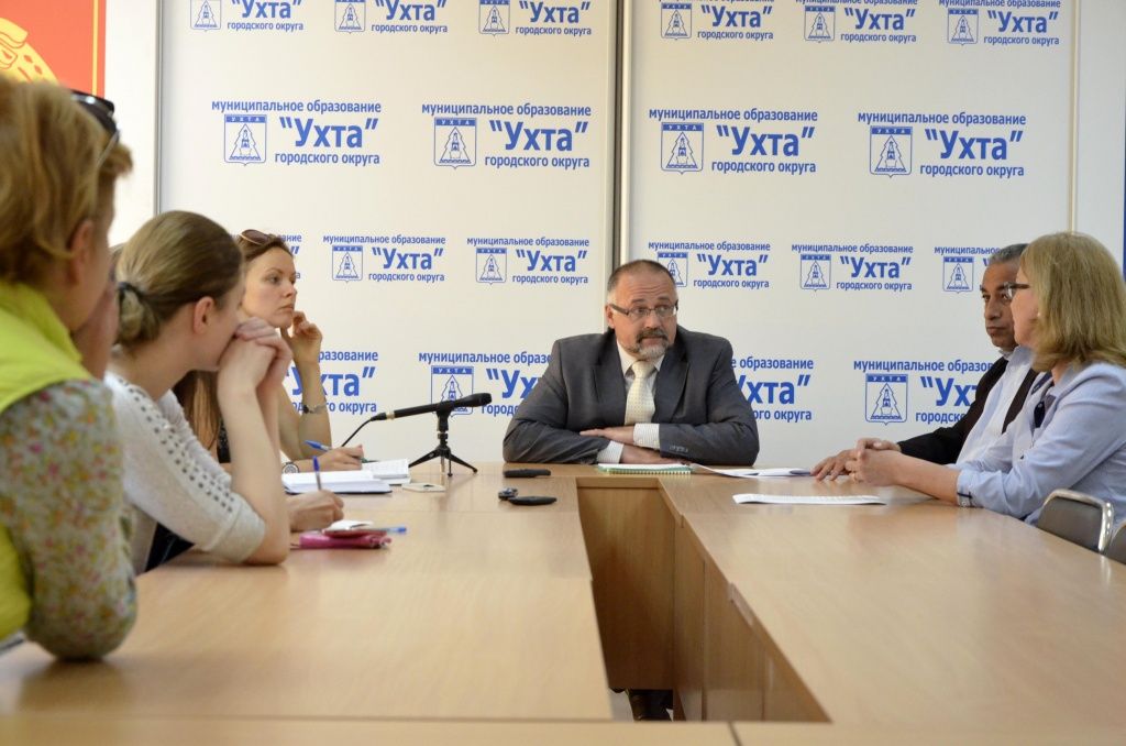 Руководитель ужкх ухта. Управление жкх ухты. Сайт жкх ухта. Руководитель ужкх ухта. Начальник управления культуры ухта.