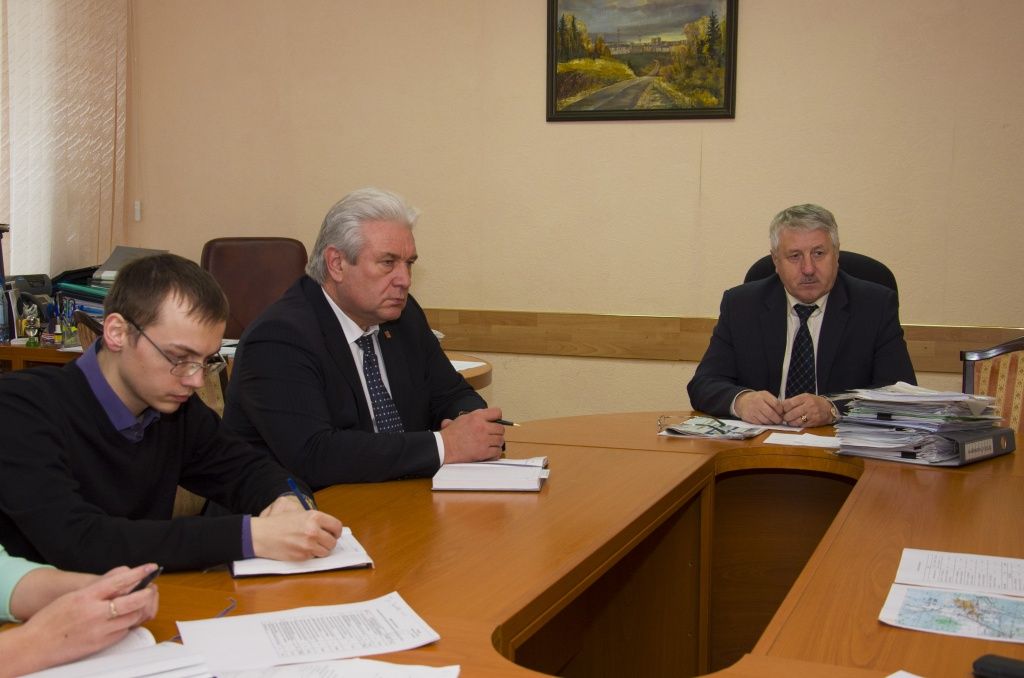 Градообразующие предприятия ухты. Градообразующие предприятия ухты. Лукойл-ухтанефтепереработка (ухтинский нефтеперерабатывающий завод). Горно перерабатывающий завод. Тэц краснокаменск.